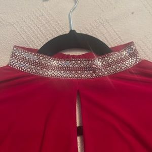 Perception concept, size XL, RED with “diamond” neck detail.